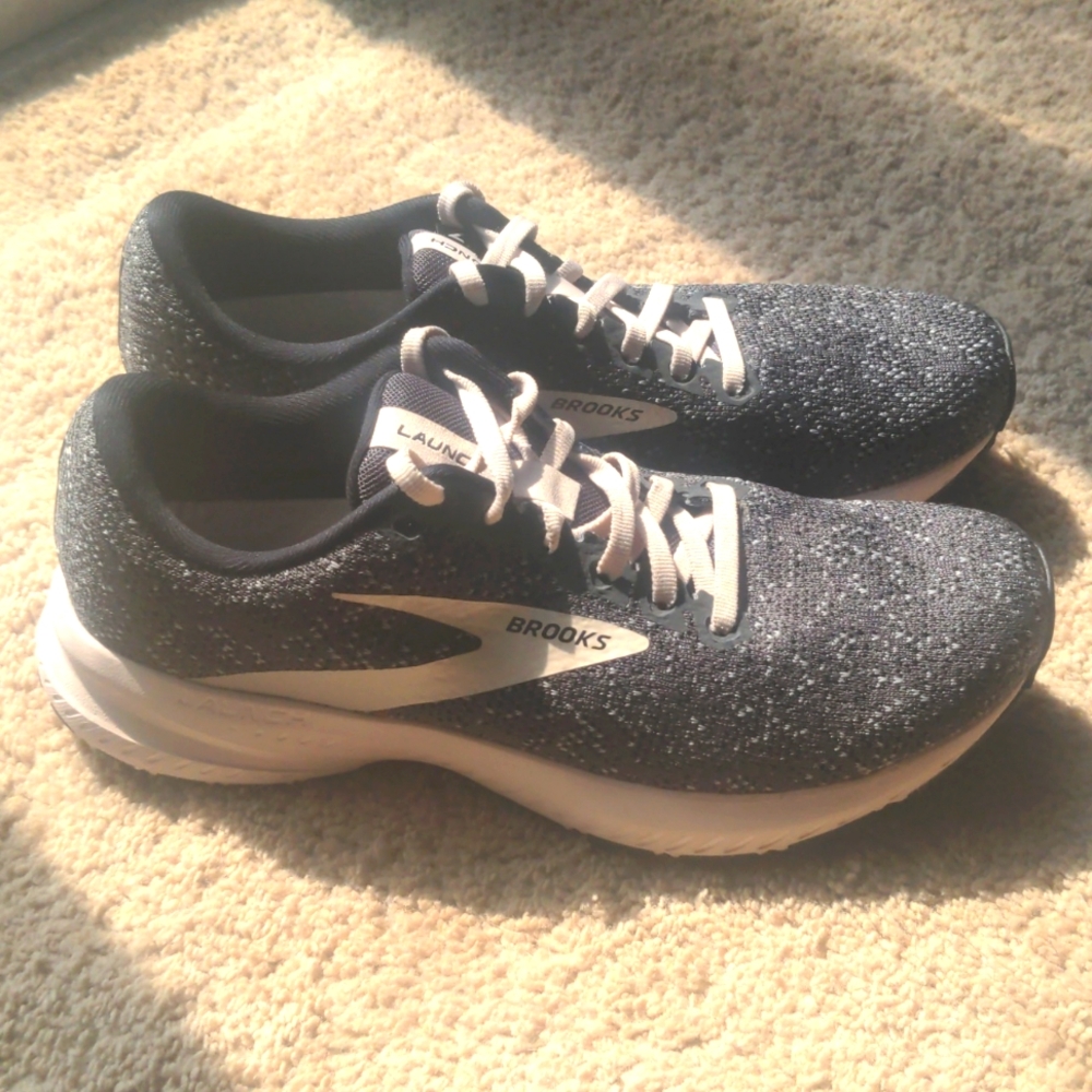 Brooks Launch 7